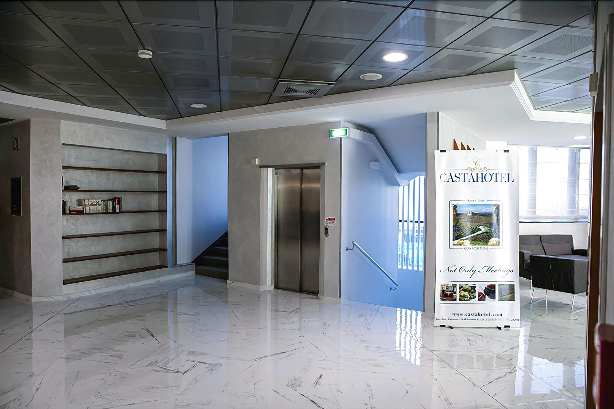 Castahotel Castagnito المظهر الخارجي الصورة